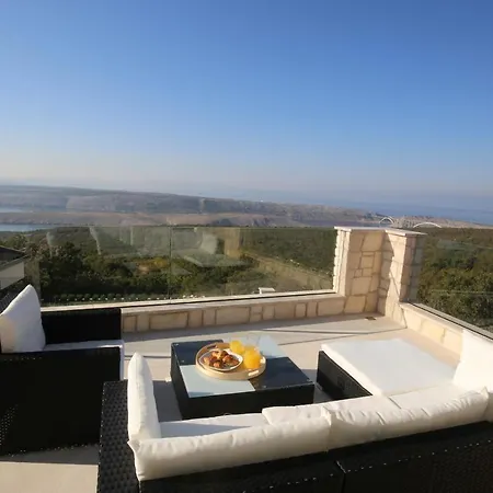Villa Infinity