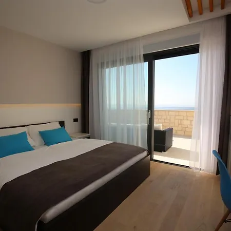 Villa Infinity *