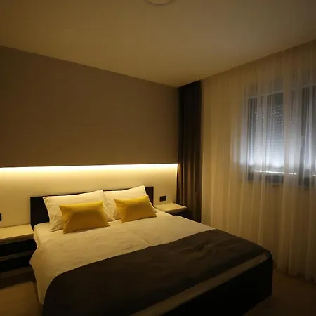 Infinity Vila *